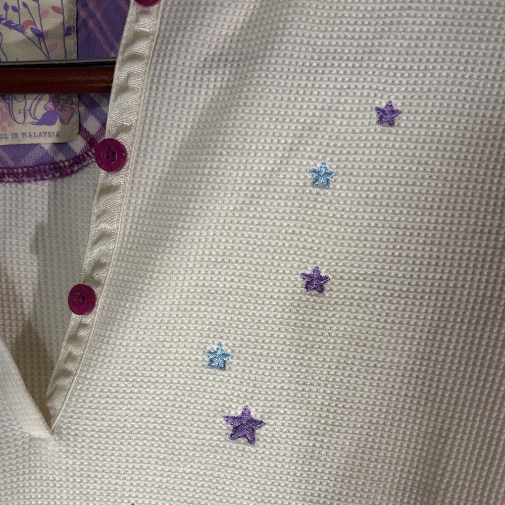 Disney Ivory Long Sleeve Top with Eeyore and flannel pants - Picture 5 of 9